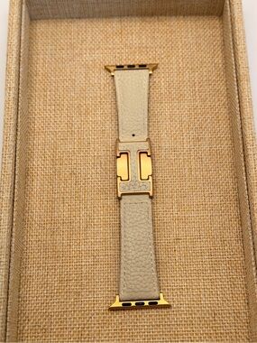 Apple Watch Band Leather (H Logo with Magnetic clasp)